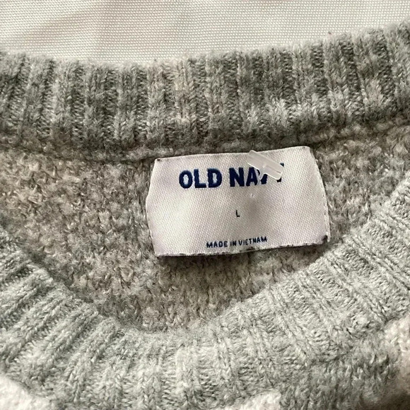 Old navy snowy white leopard print sweater soft gray  animal print sweater large - Picture 3 of 4